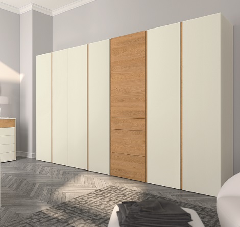 Multi-kast, kleding kast hulsta, laden en draaideuren,design, 5 deuren, 250 cm. breed